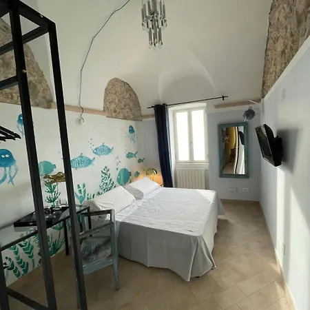 בית הארחה Le Stanze Sul Mare בורג'ו ורצי